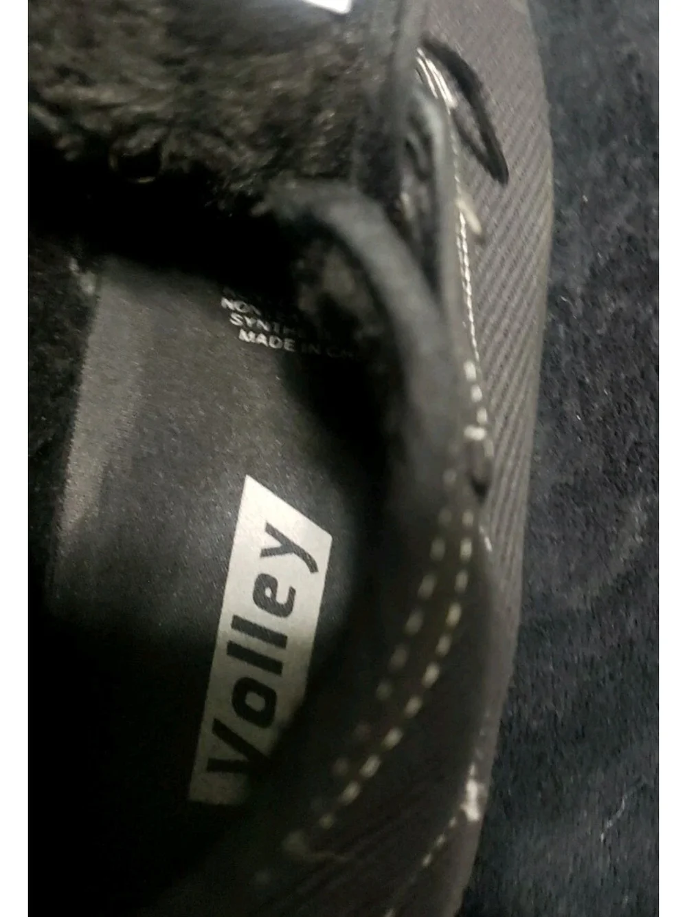 volley classic black
